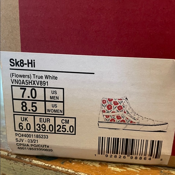 NWT Vans Sk8-Hi - Picture 2 of 6